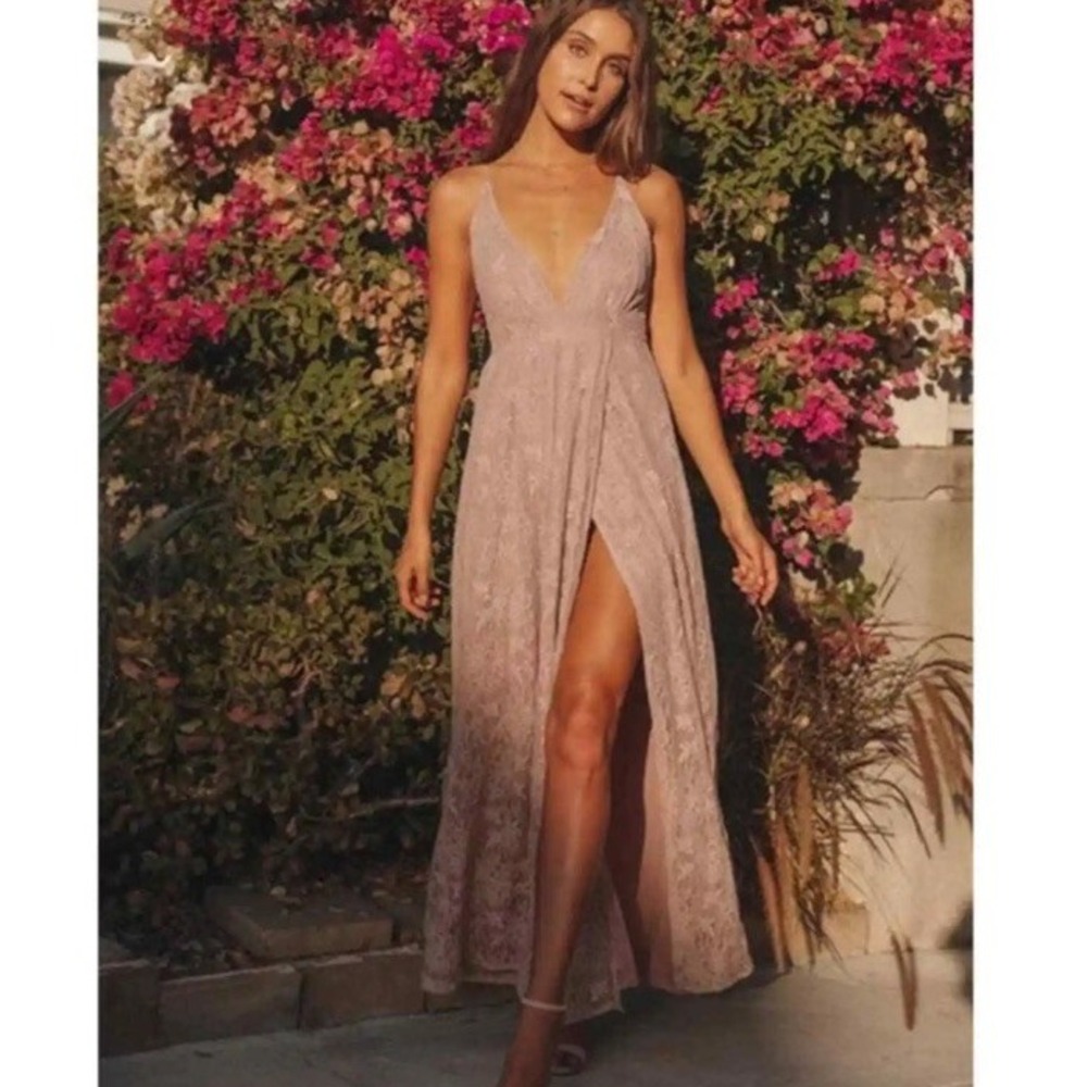 Lulus Stolen Moments Dusty Pink Lace Sleeveless Maxi Dress Front Slit Size M